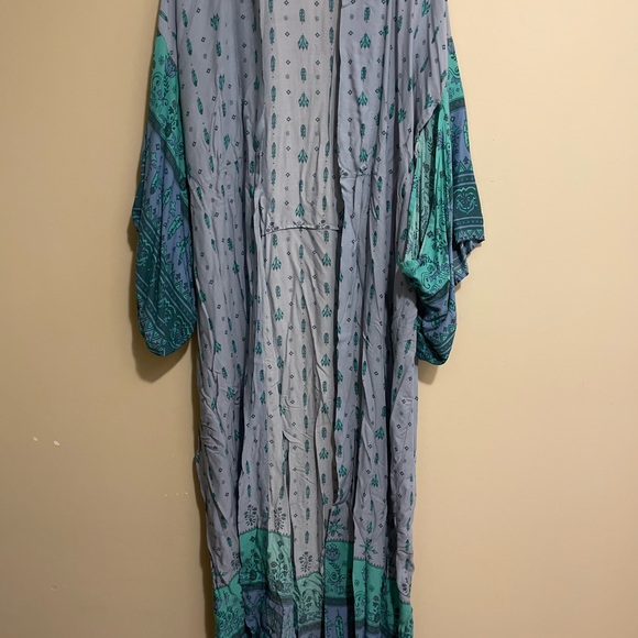 Spell & The Gypsy Collective Desert Wanderer Maxi Kimono One Size Dawn Blue Boho - Picture 3 of 3